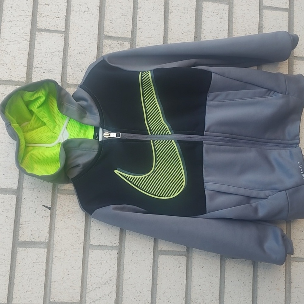 Nike jacket* - Picture 3 of 10